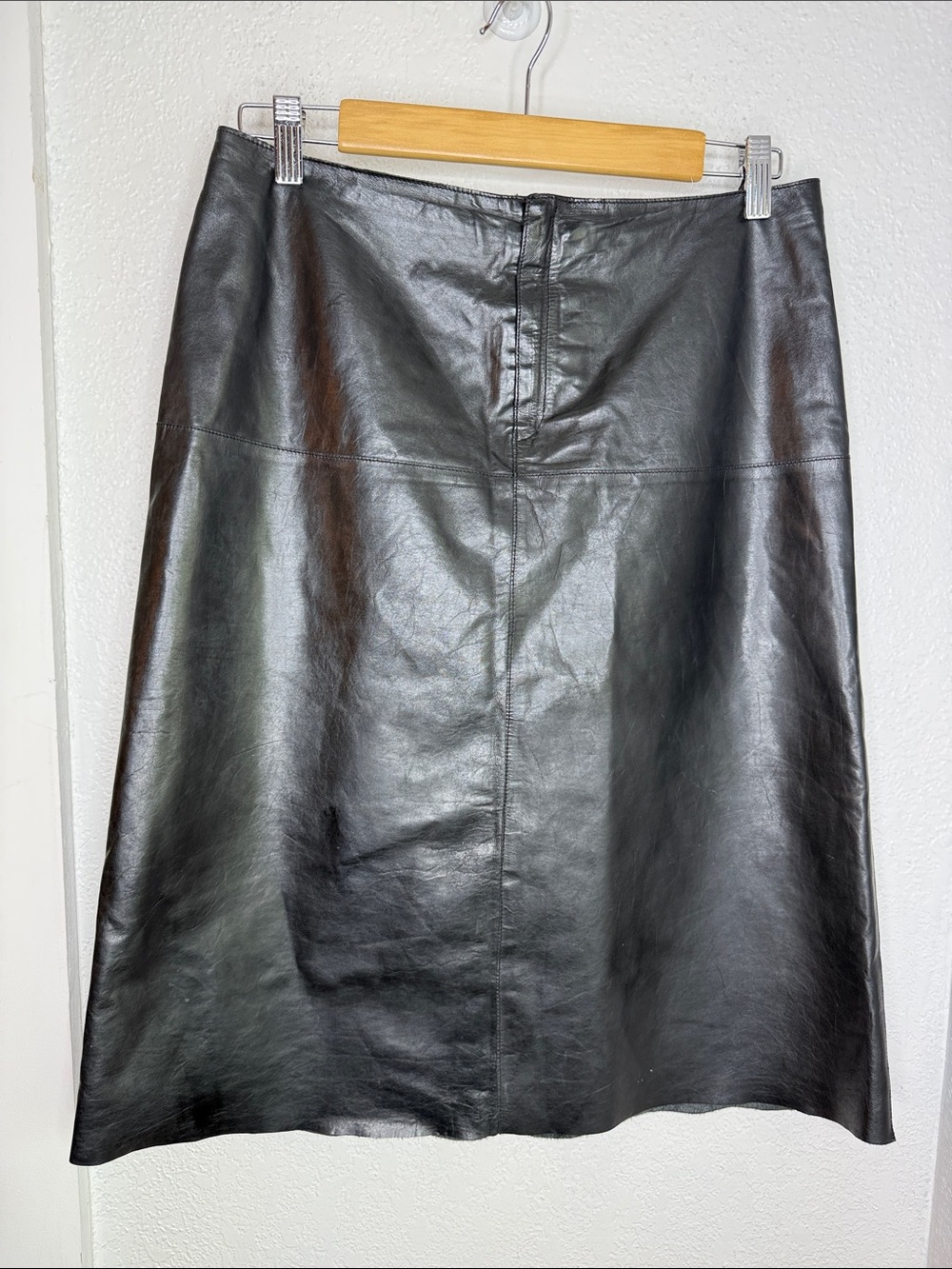 Banana Republic 100% Leather Black A-Line Skirt Size 6 Career Minimalist Y2K